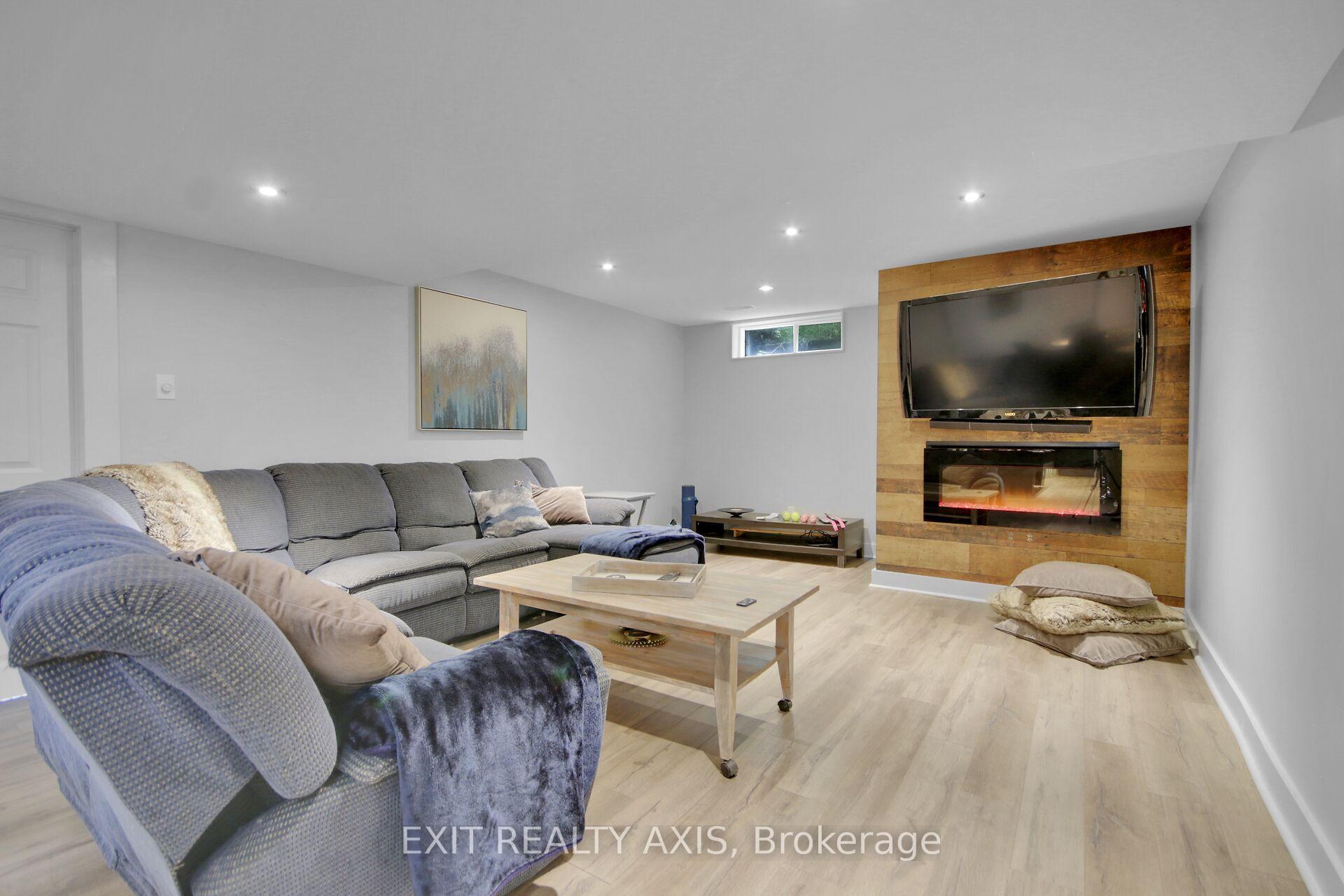 Photo 41 of 155 Longshire Circle, Ottawa, Barrhaven - Longfields — HOMEH
