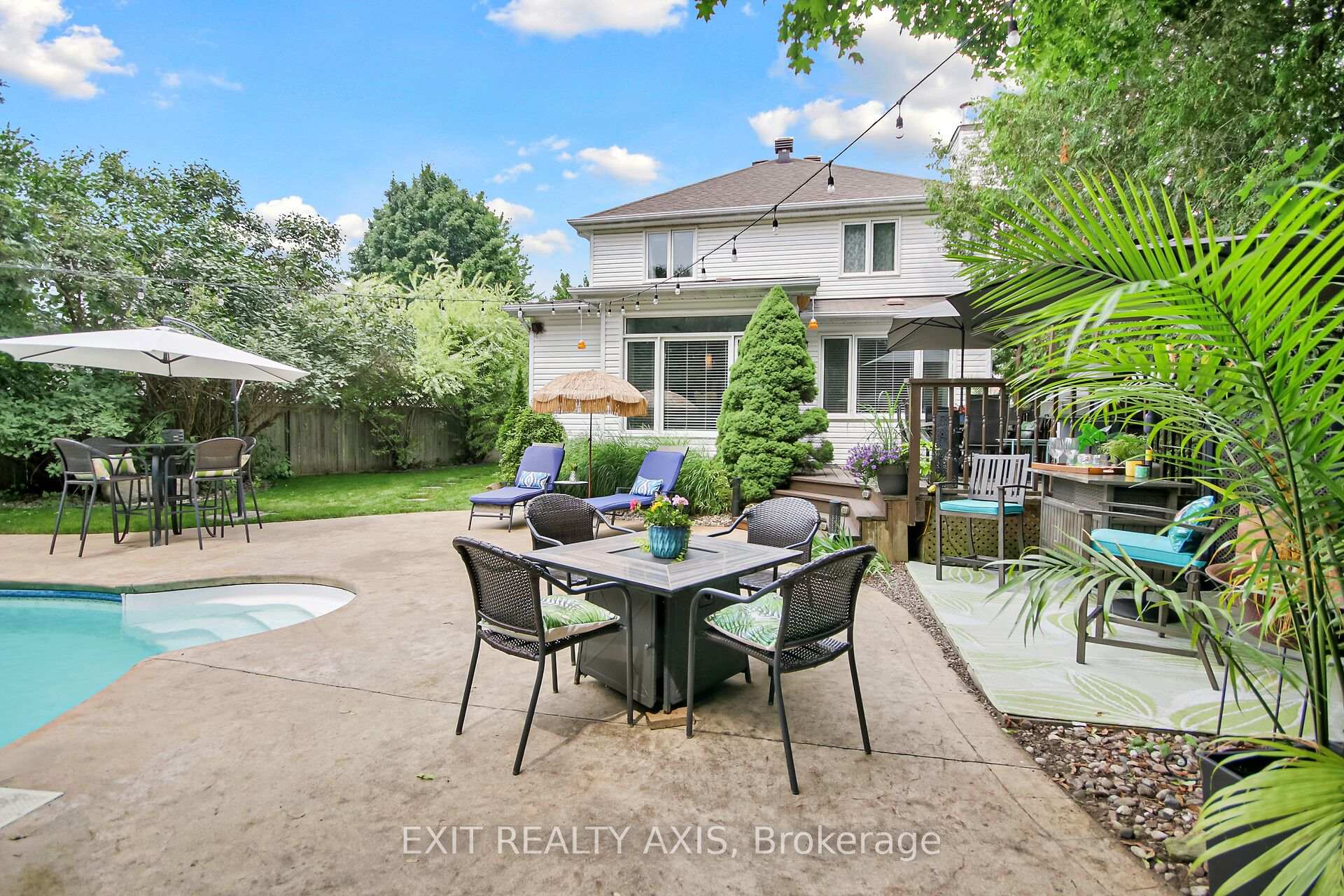 Photo 38 of 155 Longshire Circle, Ottawa, Barrhaven - Longfields — HOMEH