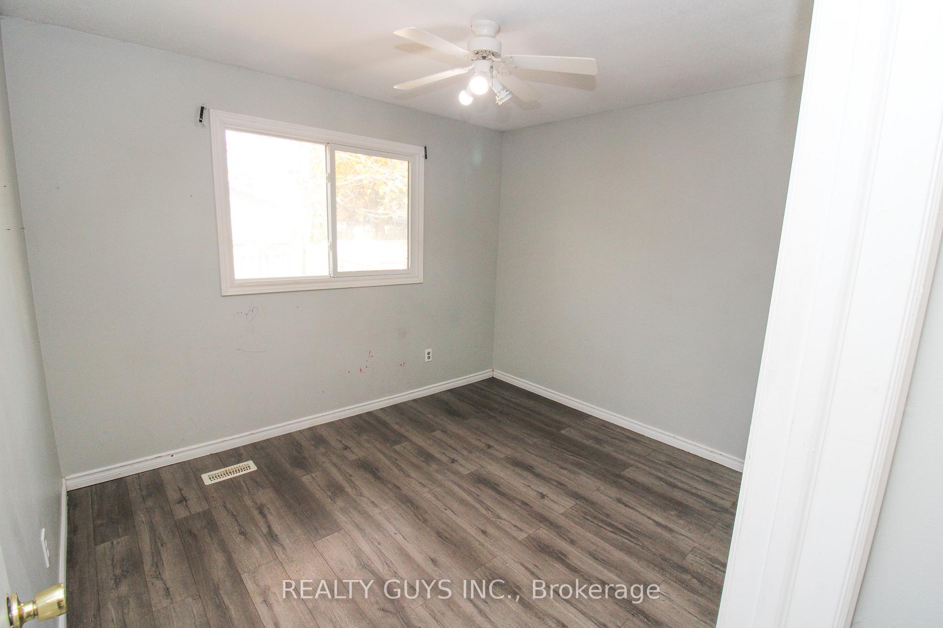 Photo 20 of 290 Mcfarlane Street, Peterborough, Ashburnham Ward 4 — HOMEH