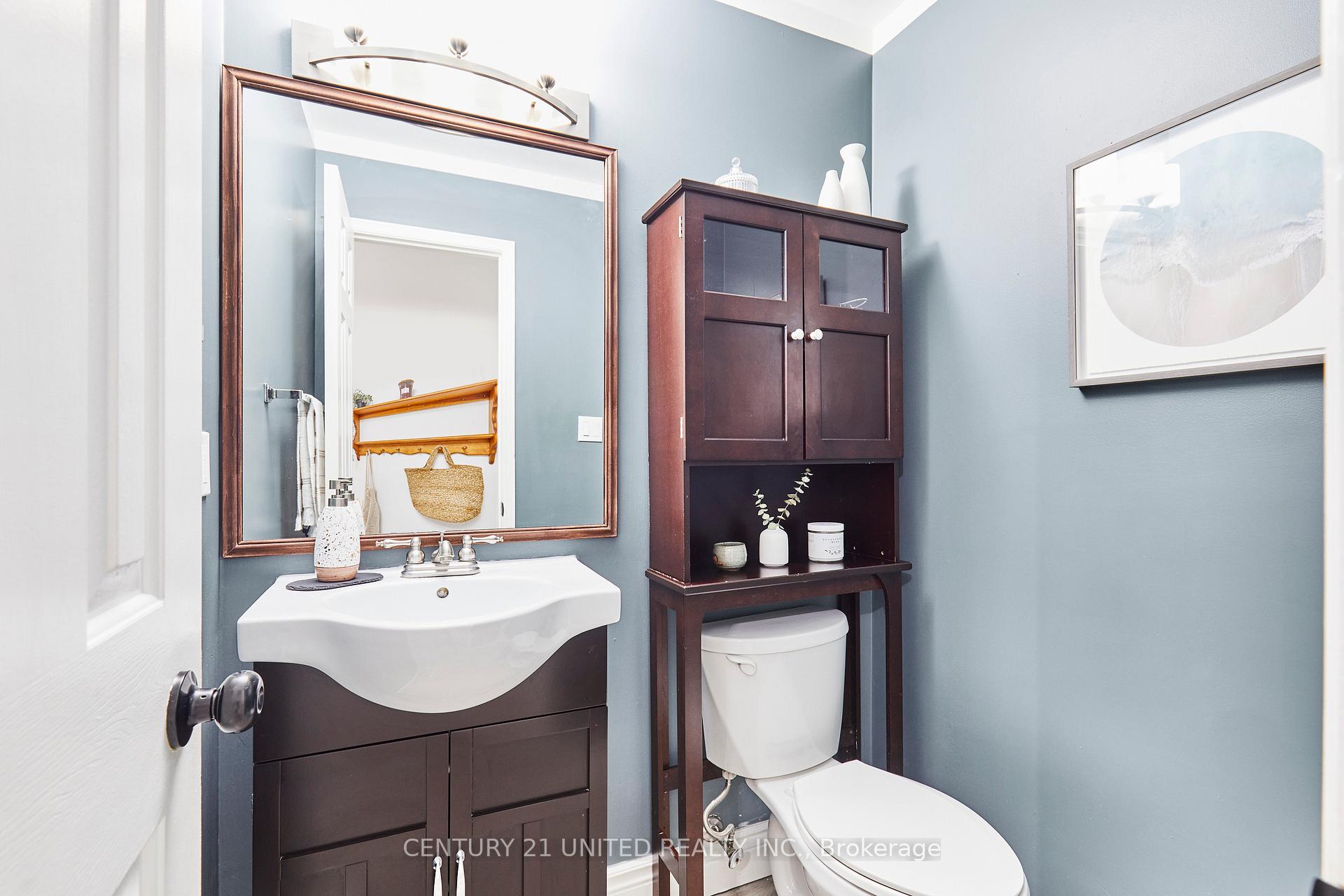 Photo 18 of 26 Lipton Crescent, Whitby, Pringle Creek — HOMEH