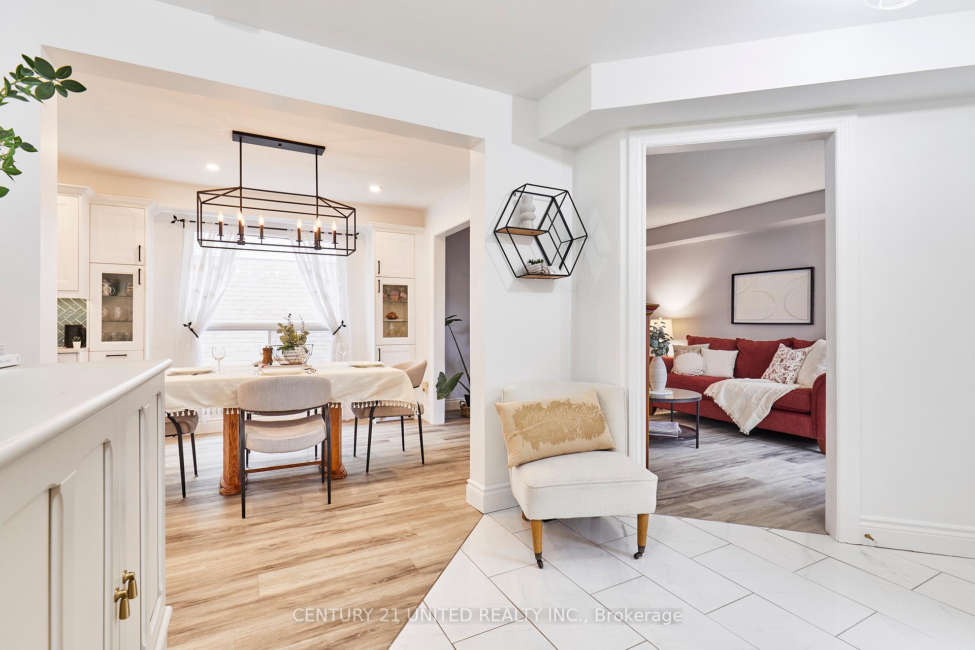 Photo 21 of 26 Lipton Crescent, Whitby, Pringle Creek — HOMEH