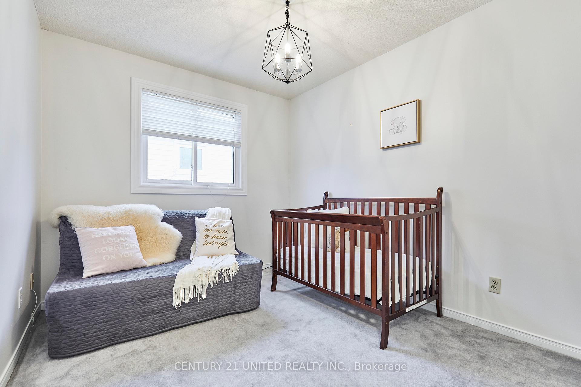 Photo 35 of 26 Lipton Crescent, Whitby, Pringle Creek — HOMEH