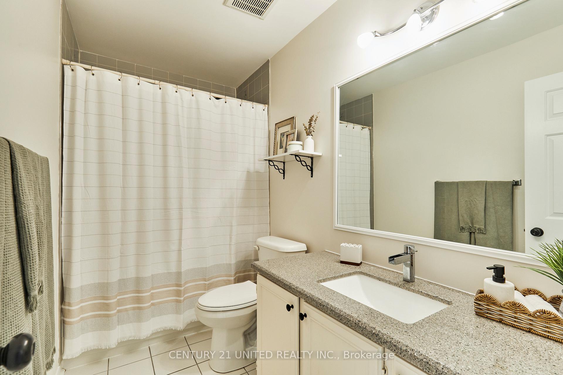 Photo 36 of 26 Lipton Crescent, Whitby, Pringle Creek — HOMEH