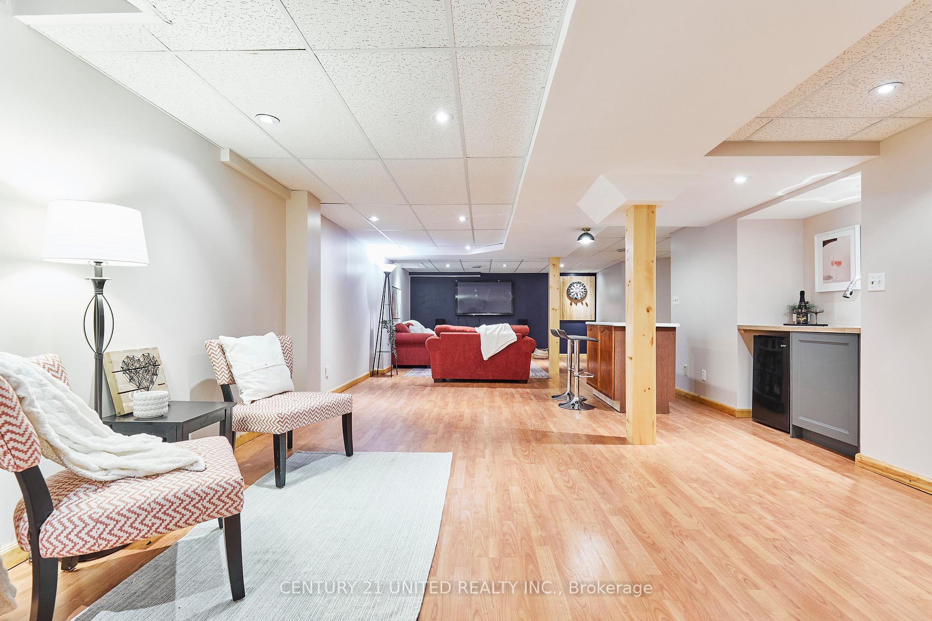Photo 43 of 26 Lipton Crescent, Whitby, Pringle Creek — HOMEH