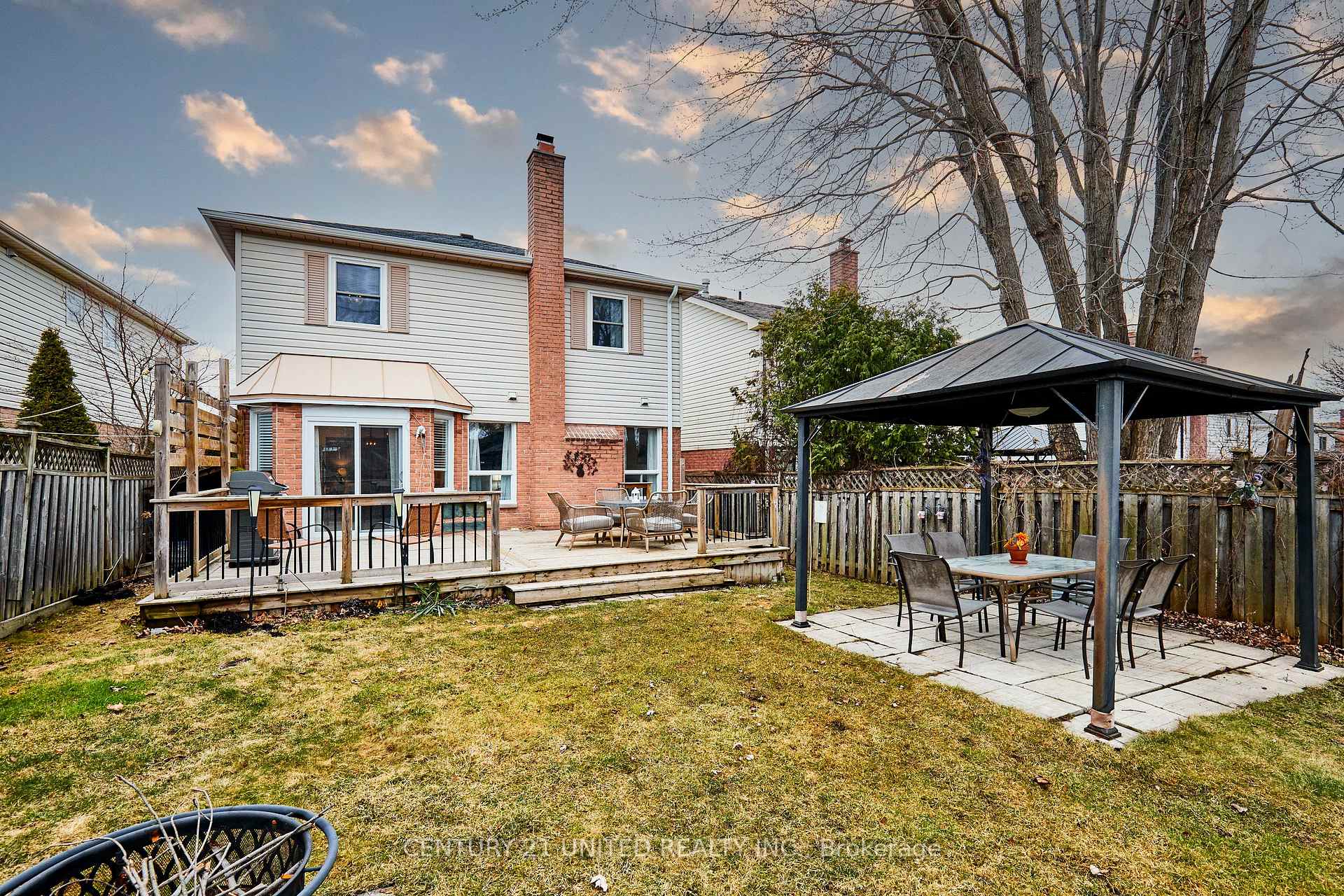 Photo 48 of 26 Lipton Crescent, Whitby, Pringle Creek — HOMEH