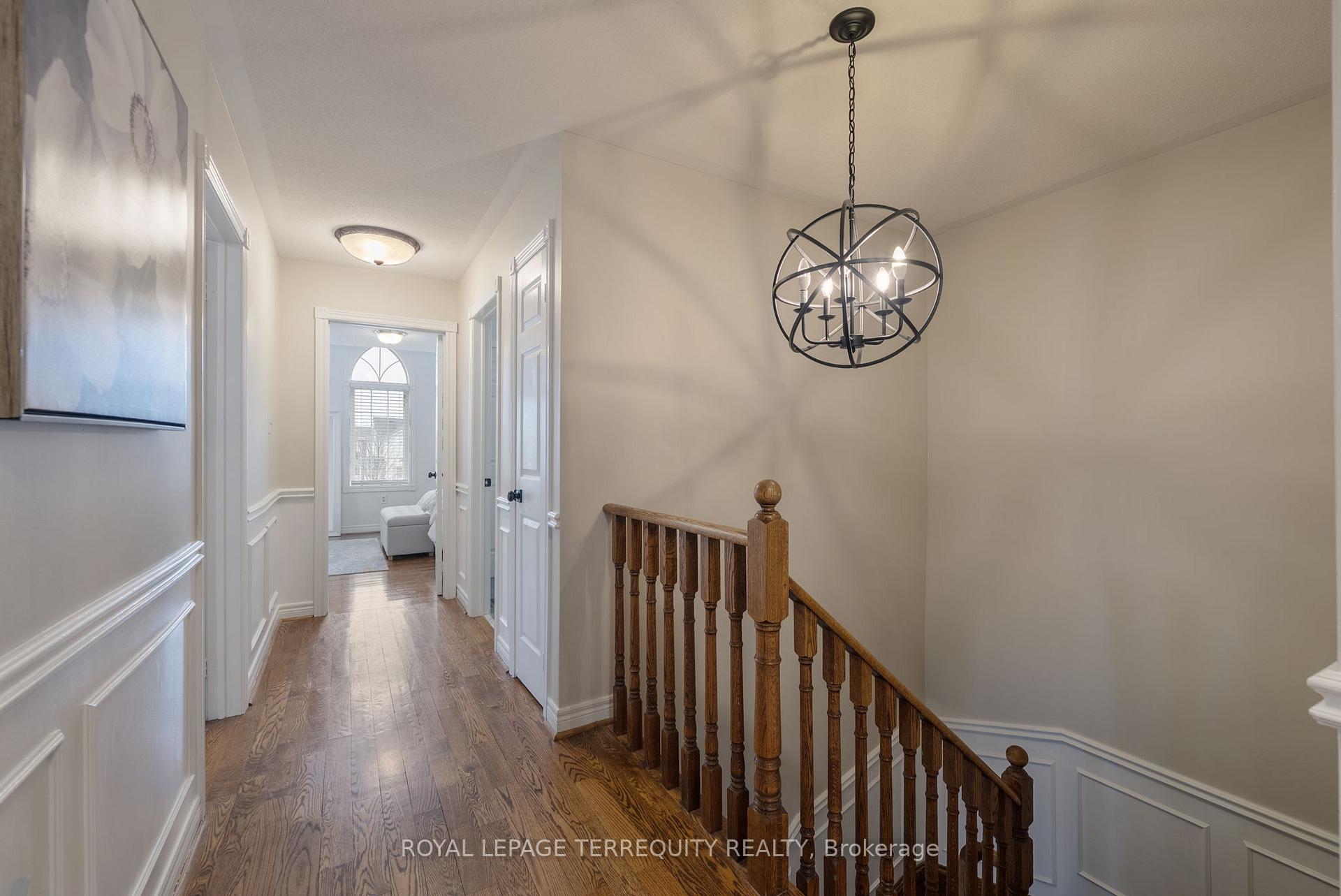 Photo 13 of 45 Aster Crescent, Whitby, Brooklin — HOMEH