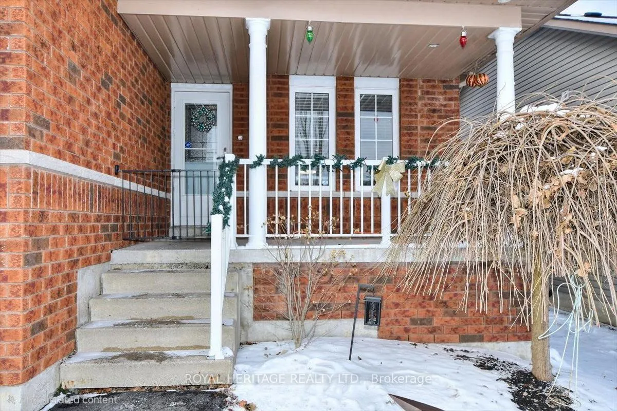 Photo 3 of 542 Garbutt Terrace, Peterborough, Northcrest Ward 5 — HOMEH