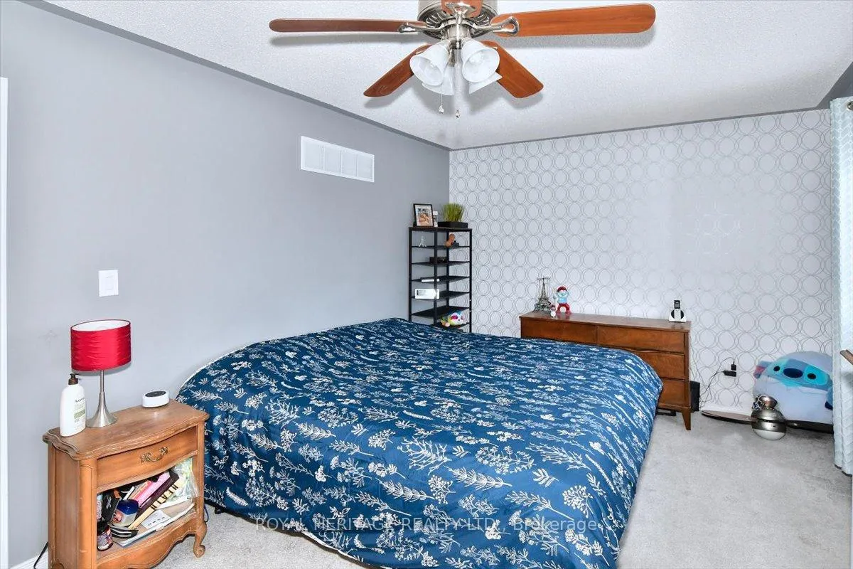 Photo 24 of 542 Garbutt Terrace, Peterborough, Northcrest Ward 5 — HOMEH