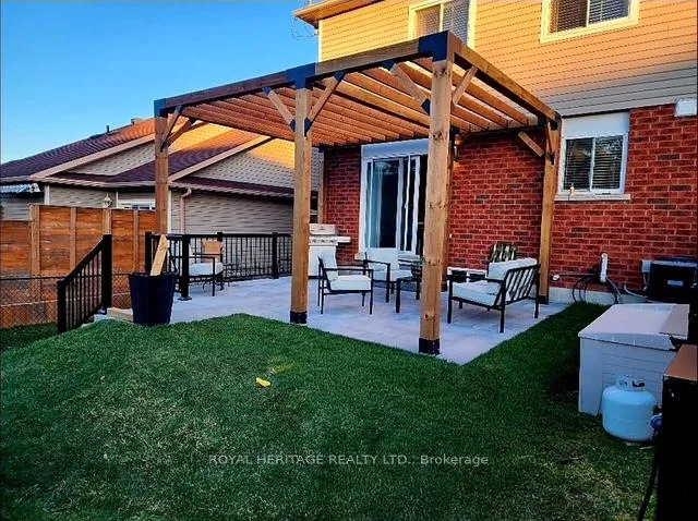 Photo 31 of 542 Garbutt Terrace, Peterborough, Northcrest Ward 5 — HOMEH