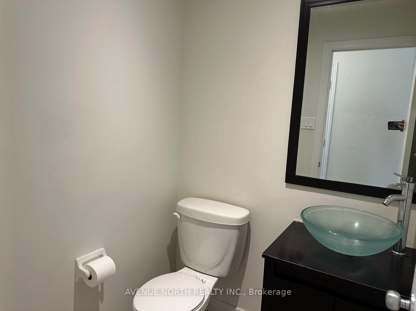 Photo 15 of 238 Tewsley Drive, Ottawa, Riverside South/Gloucester Glen — HOMEH