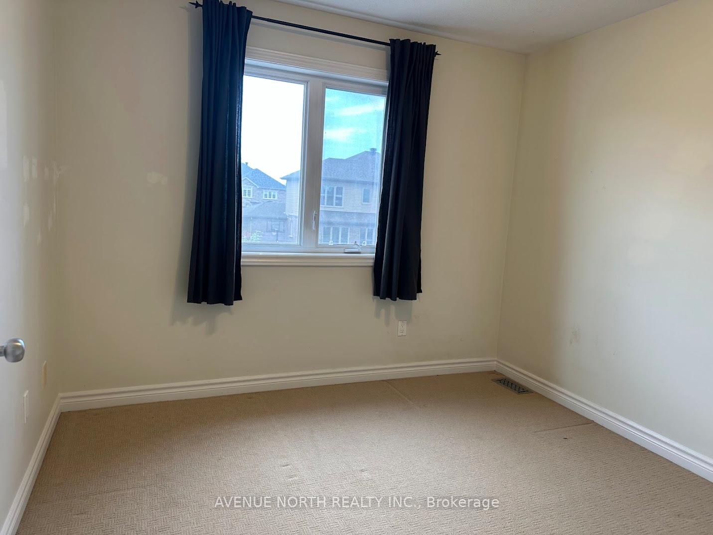 Photo 16 of 238 Tewsley Drive, Ottawa, Riverside South/Gloucester Glen — HOMEH