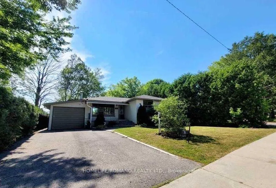 Photo 1 of Unit Lower, 55 Foreht Crescent, Aurora, Aurora Heights — HOMEH