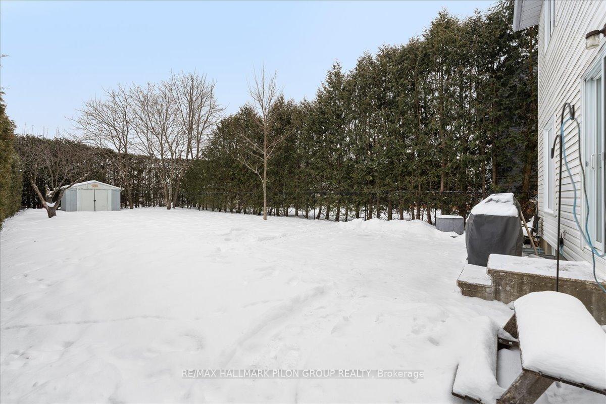 Photo 24 of 636 Deancourt Crescent, Ottawa, Fallingbrook/Ridgemount — HOMEH