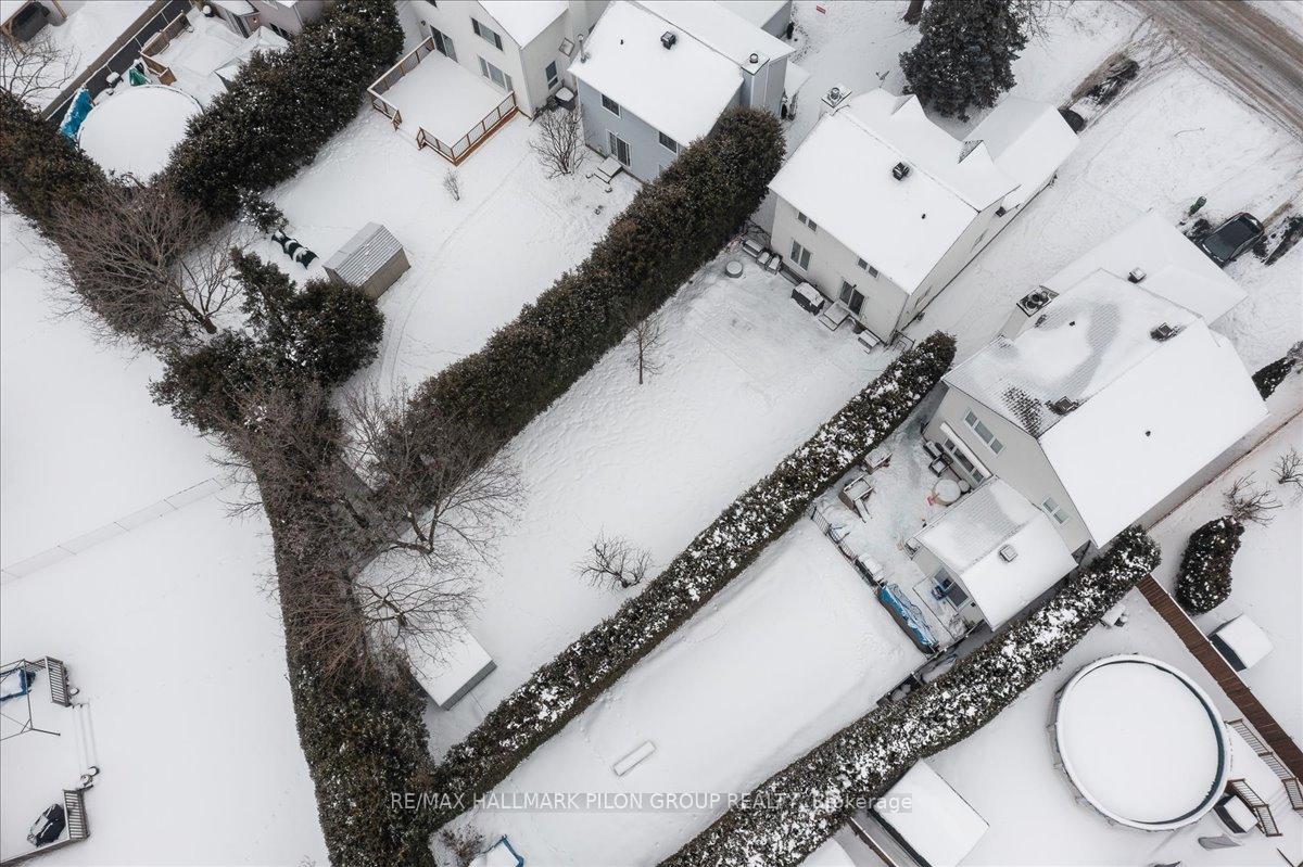 Photo 29 of 636 Deancourt Crescent, Ottawa, Fallingbrook/Ridgemount — HOMEH