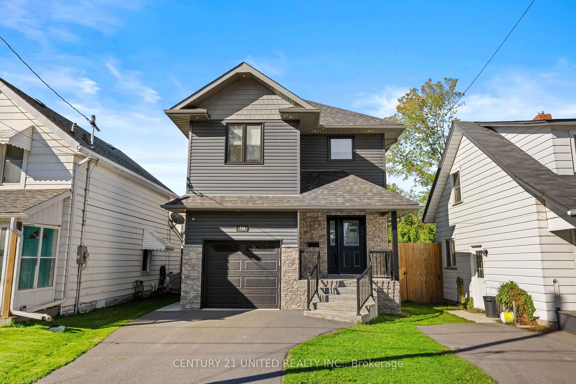 Photo 1 of 739 Young Street, Peterborough, Otonabee Ward 1 — HOMEH