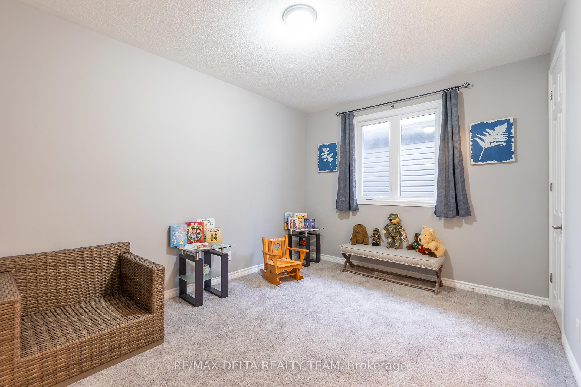 Photo 27 of 132 Bartonia Circle, Ottawa, Avalon West — HOMEH