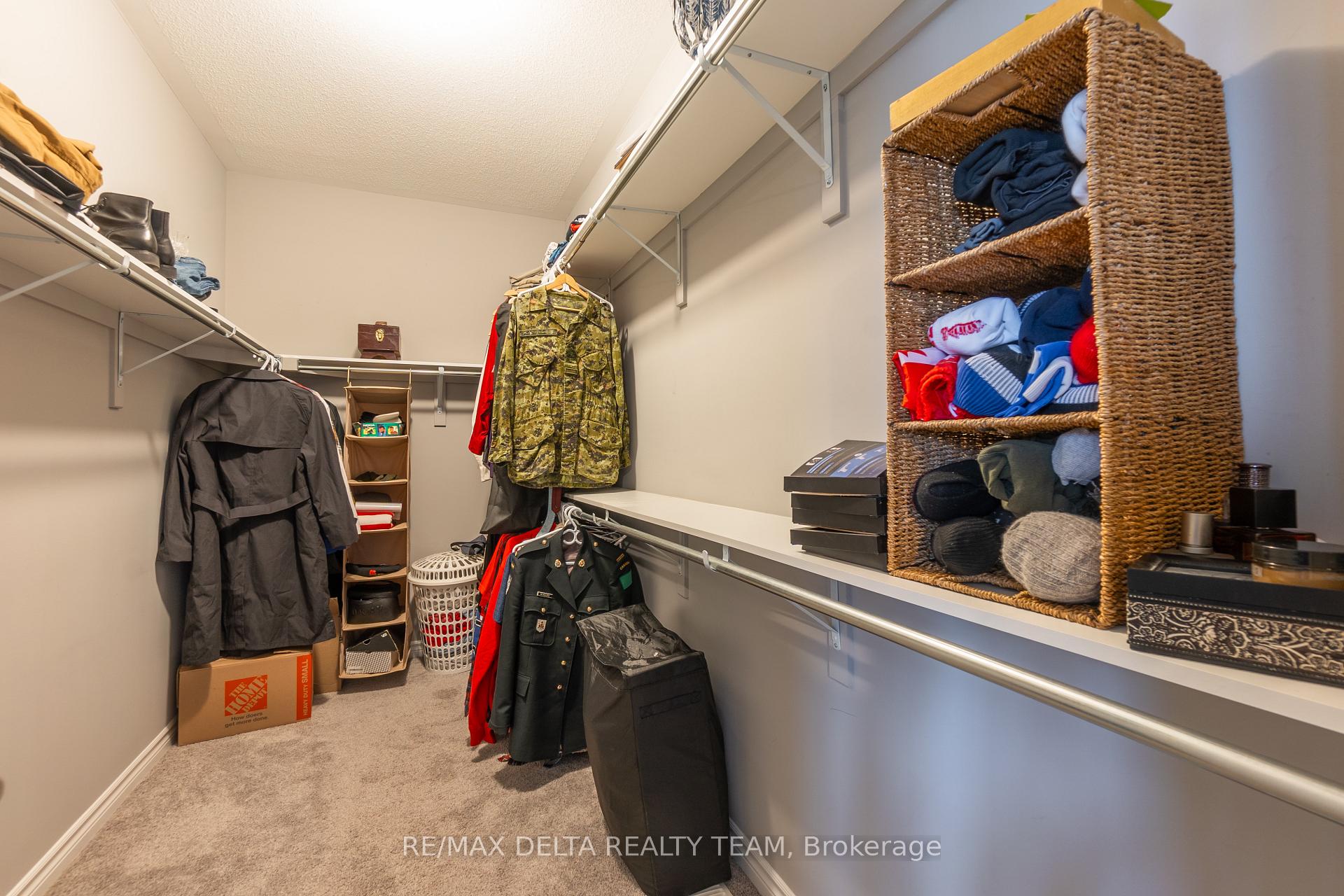 Photo 34 of 132 Bartonia Circle, Ottawa, Avalon West — HOMEH