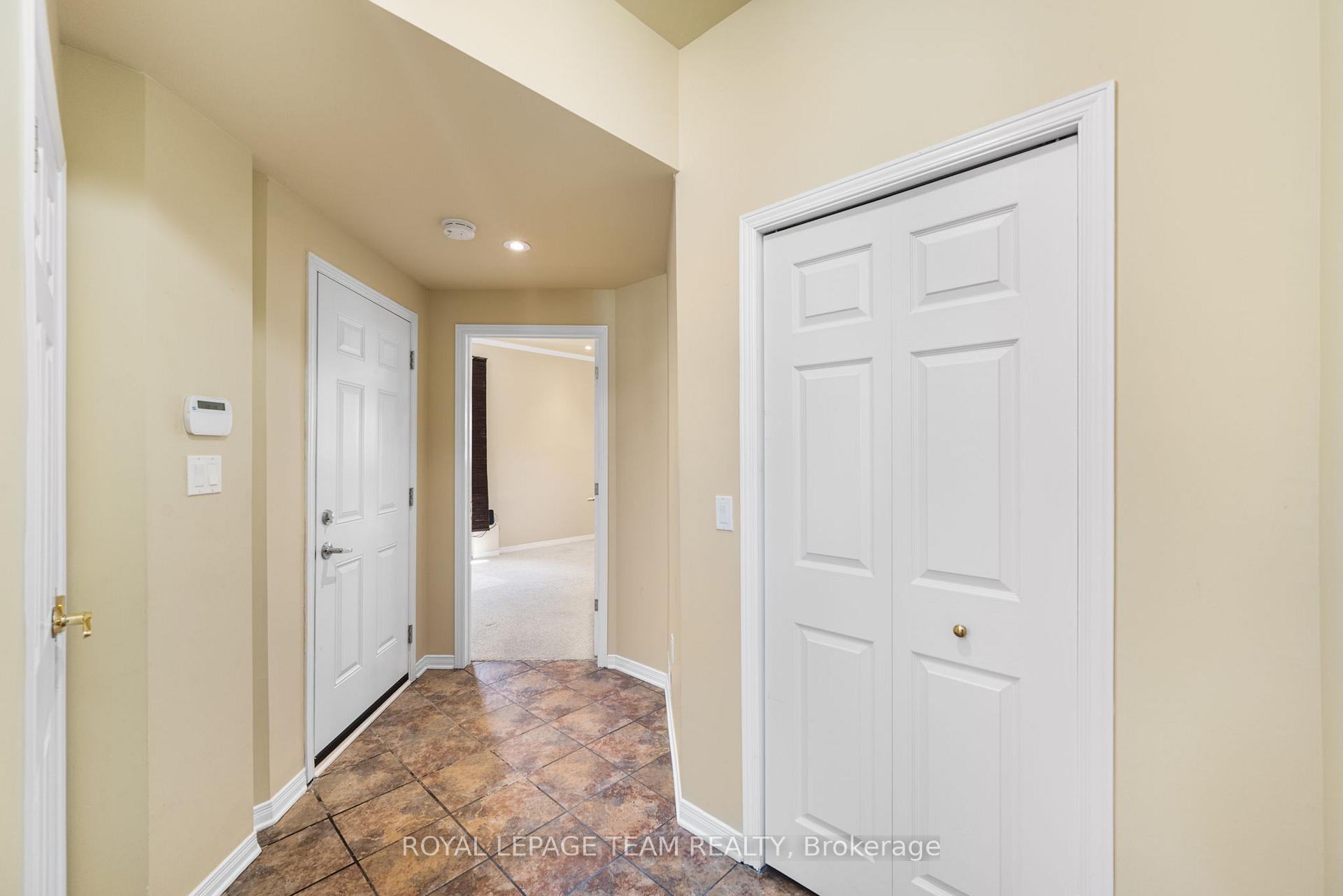Photo 22 of 2911 Ahearn Avenue, Ottawa, Britannia — HOMEH