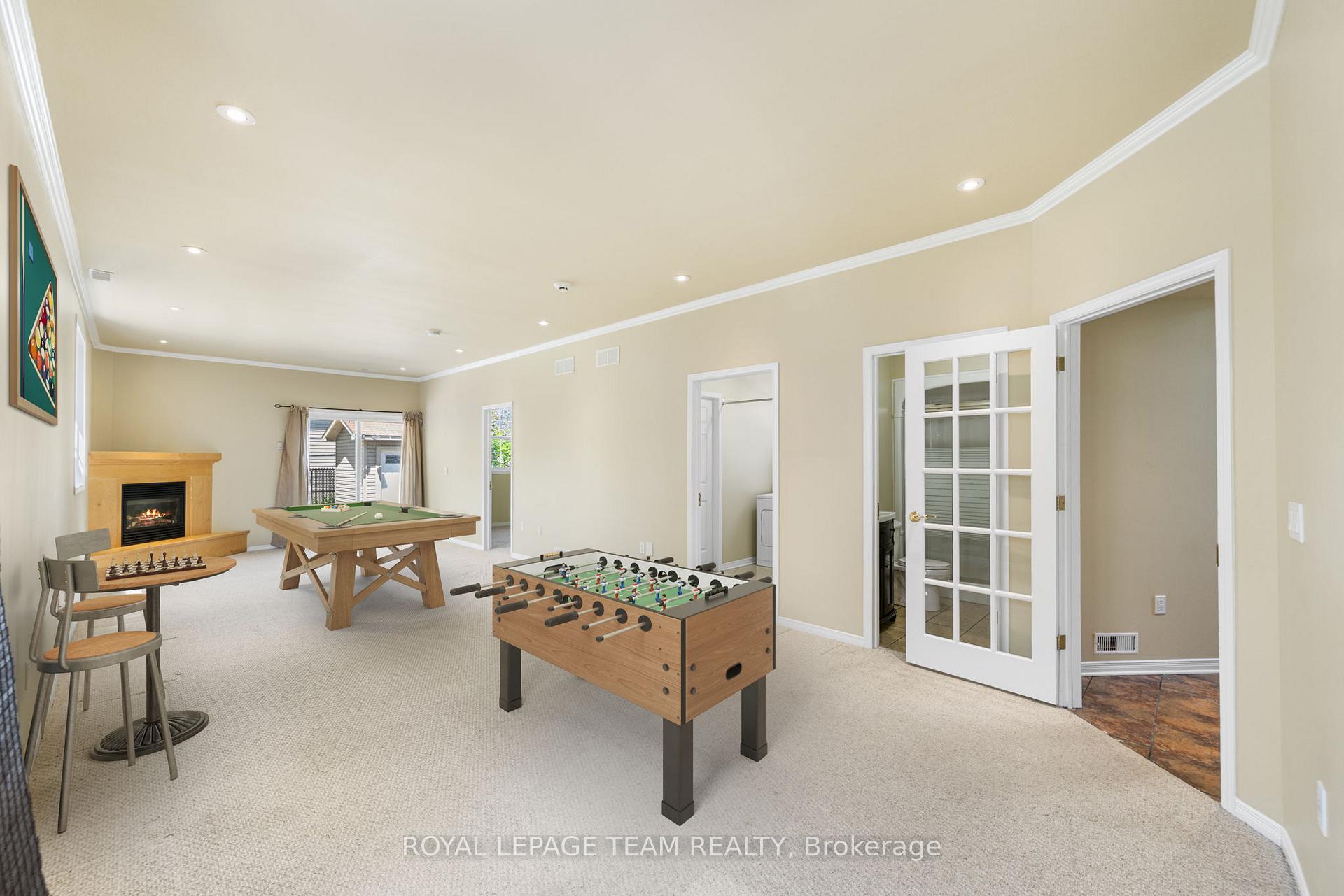Photo 23 of 2911 Ahearn Avenue, Ottawa, Britannia — HOMEH