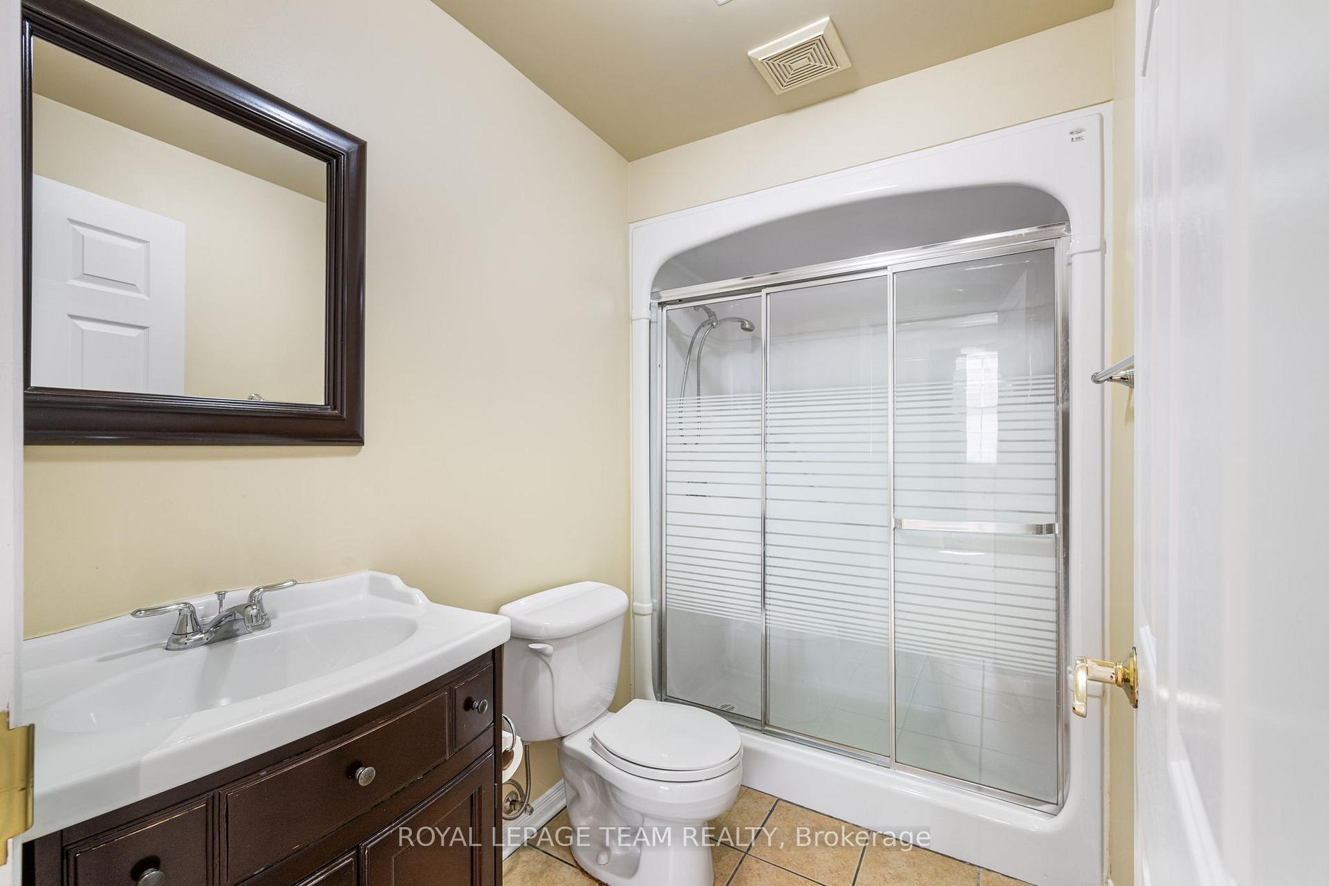 Photo 26 of 2911 Ahearn Avenue, Ottawa, Britannia — HOMEH