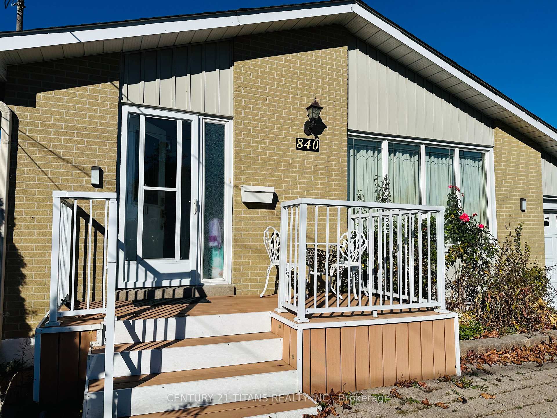 Photo 2 of 840 Hillcrest Road, Pickering, West Shore — HOMEH