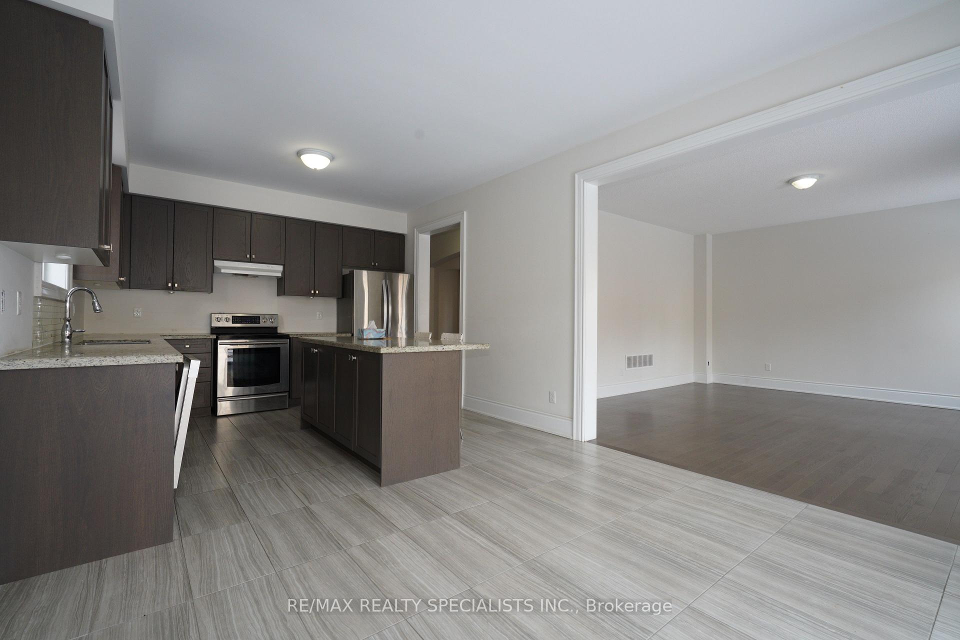 Photo 13 of 955 Wrenwood Drive, Oshawa, Taunton — HOMEH