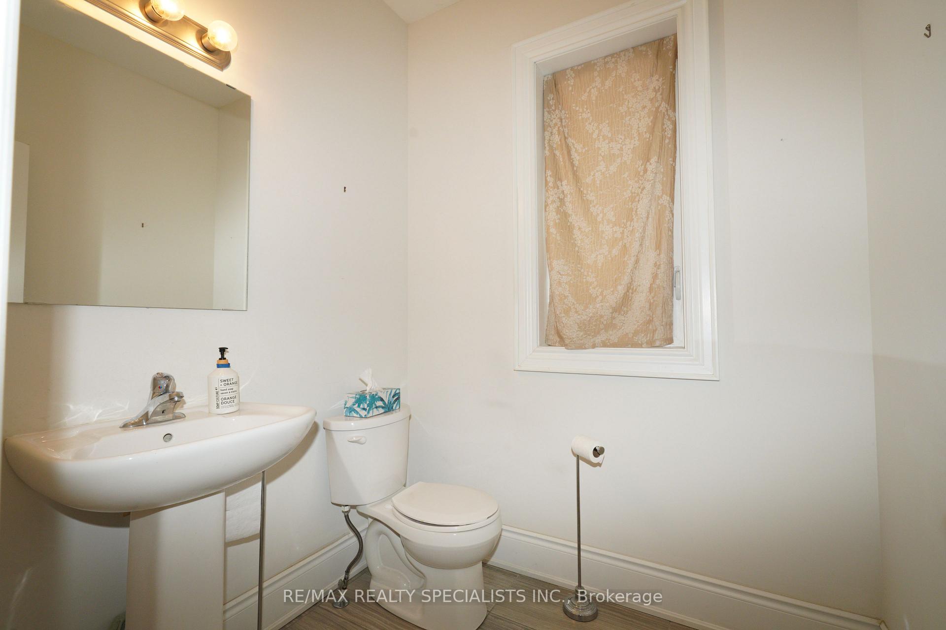 Photo 19 of 955 Wrenwood Drive, Oshawa, Taunton — HOMEH