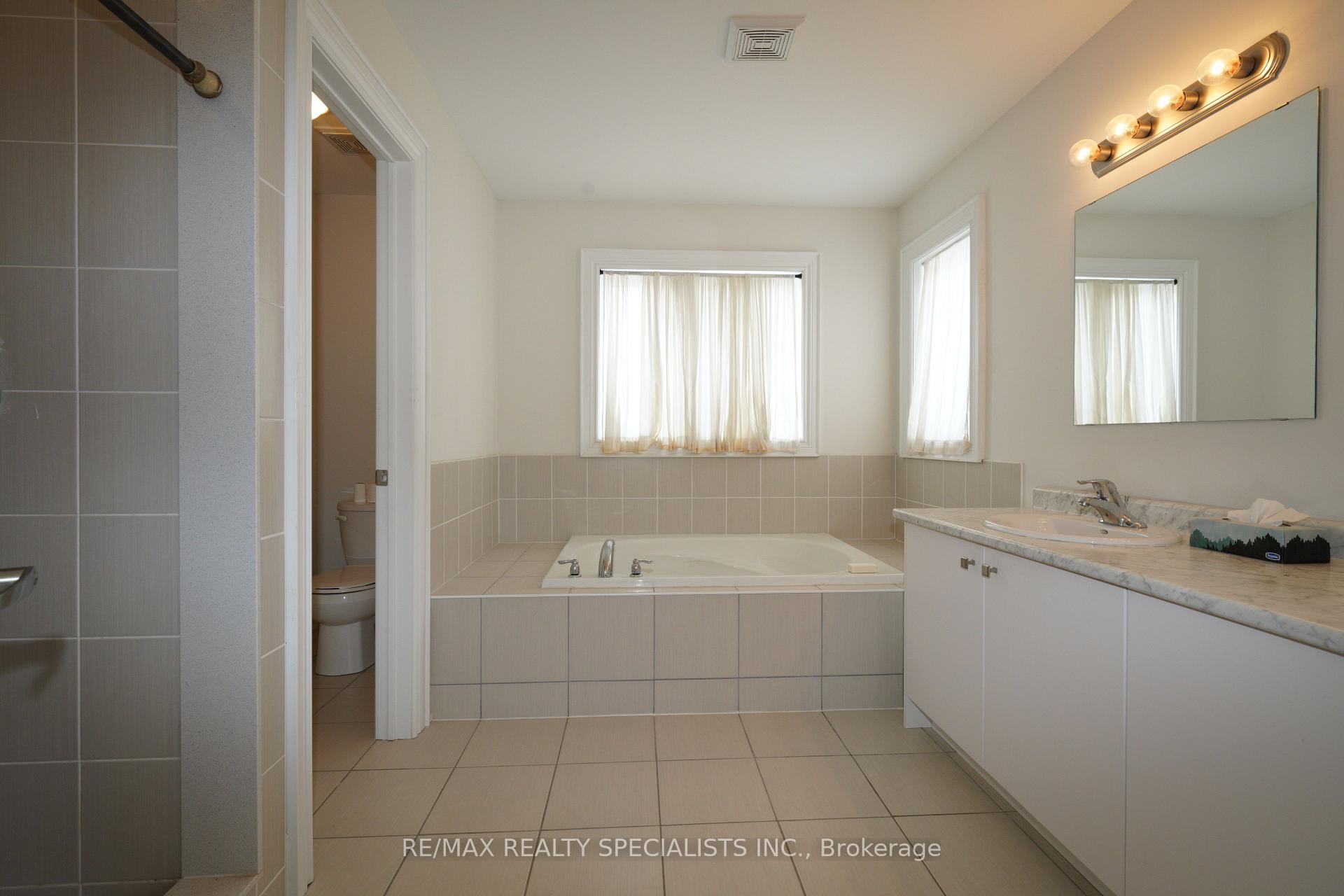Photo 23 of 955 Wrenwood Drive, Oshawa, Taunton — HOMEH