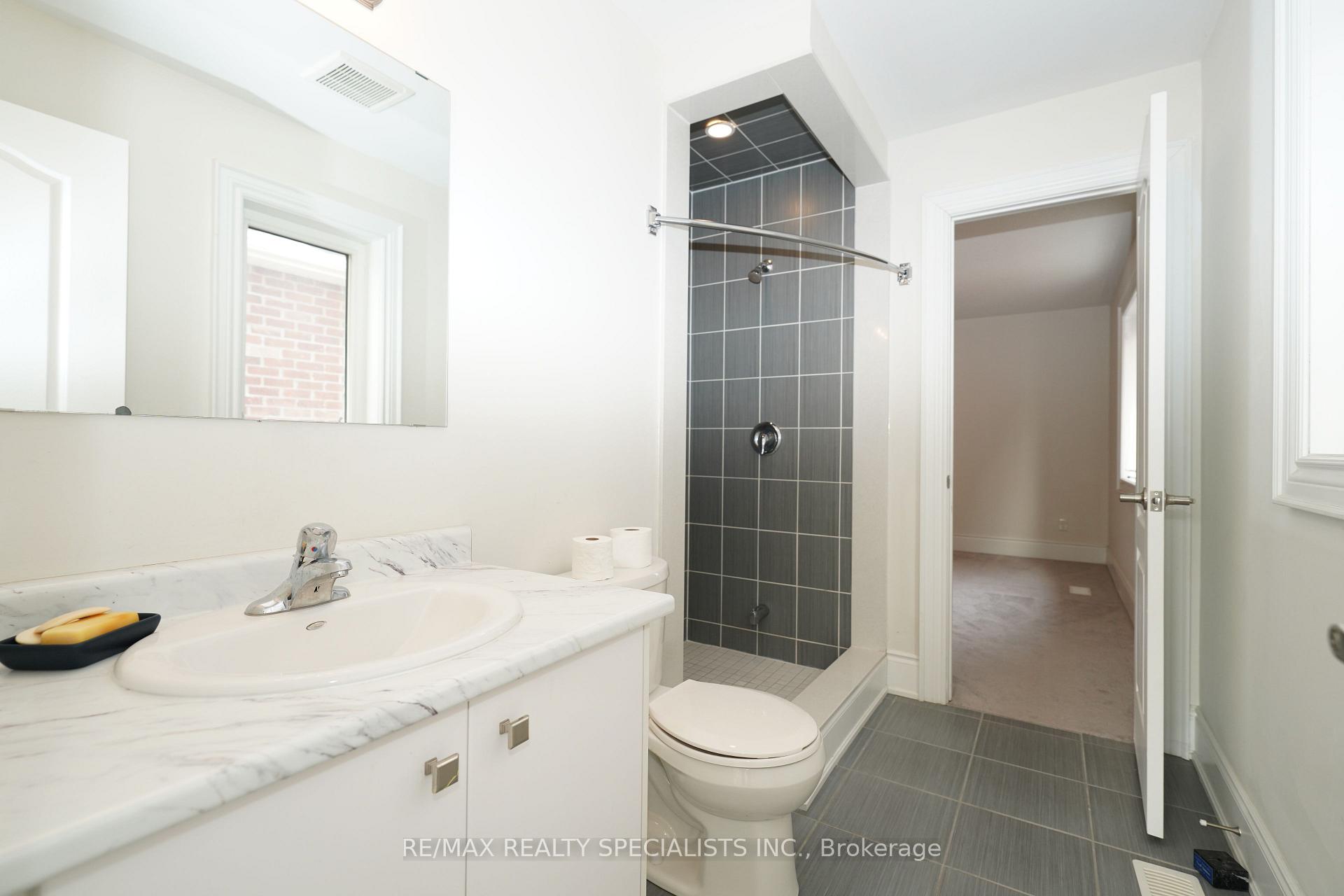 Photo 30 of 955 Wrenwood Drive, Oshawa, Taunton — HOMEH