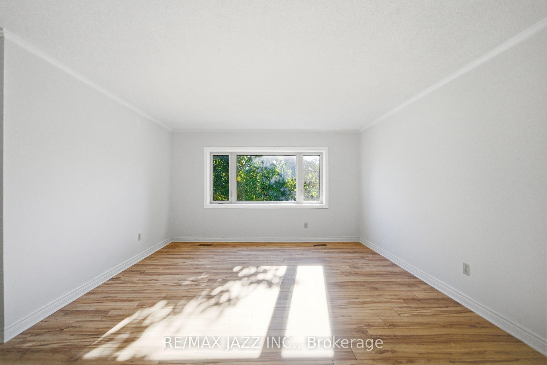 Photo 6 of 1708 Redwood Drive, Peterborough, Monaghan Ward 2 — HOMEH