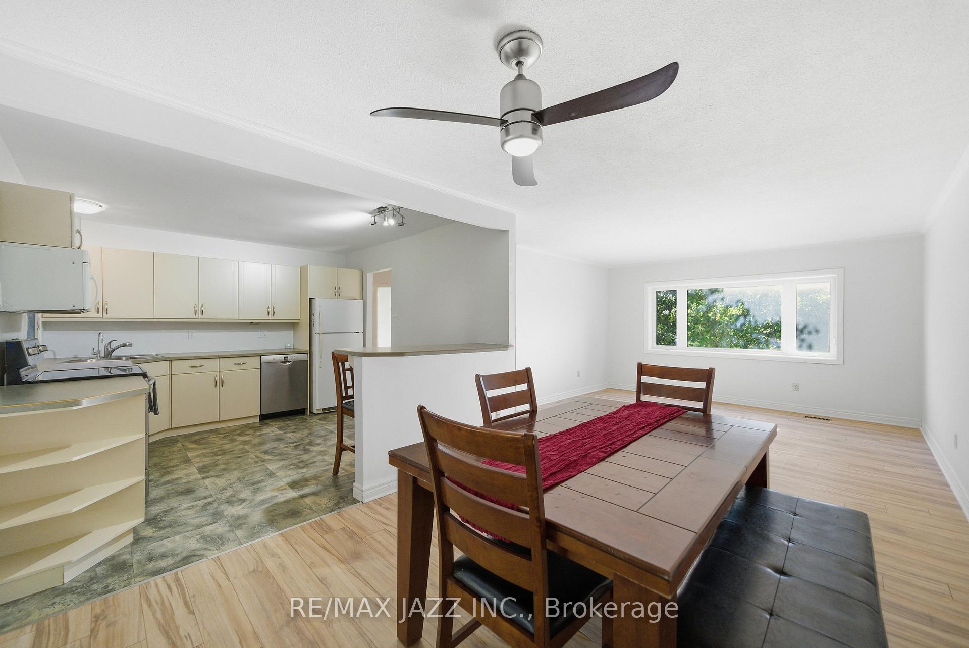 Photo 9 of 1708 Redwood Drive, Peterborough, Monaghan Ward 2 — HOMEH