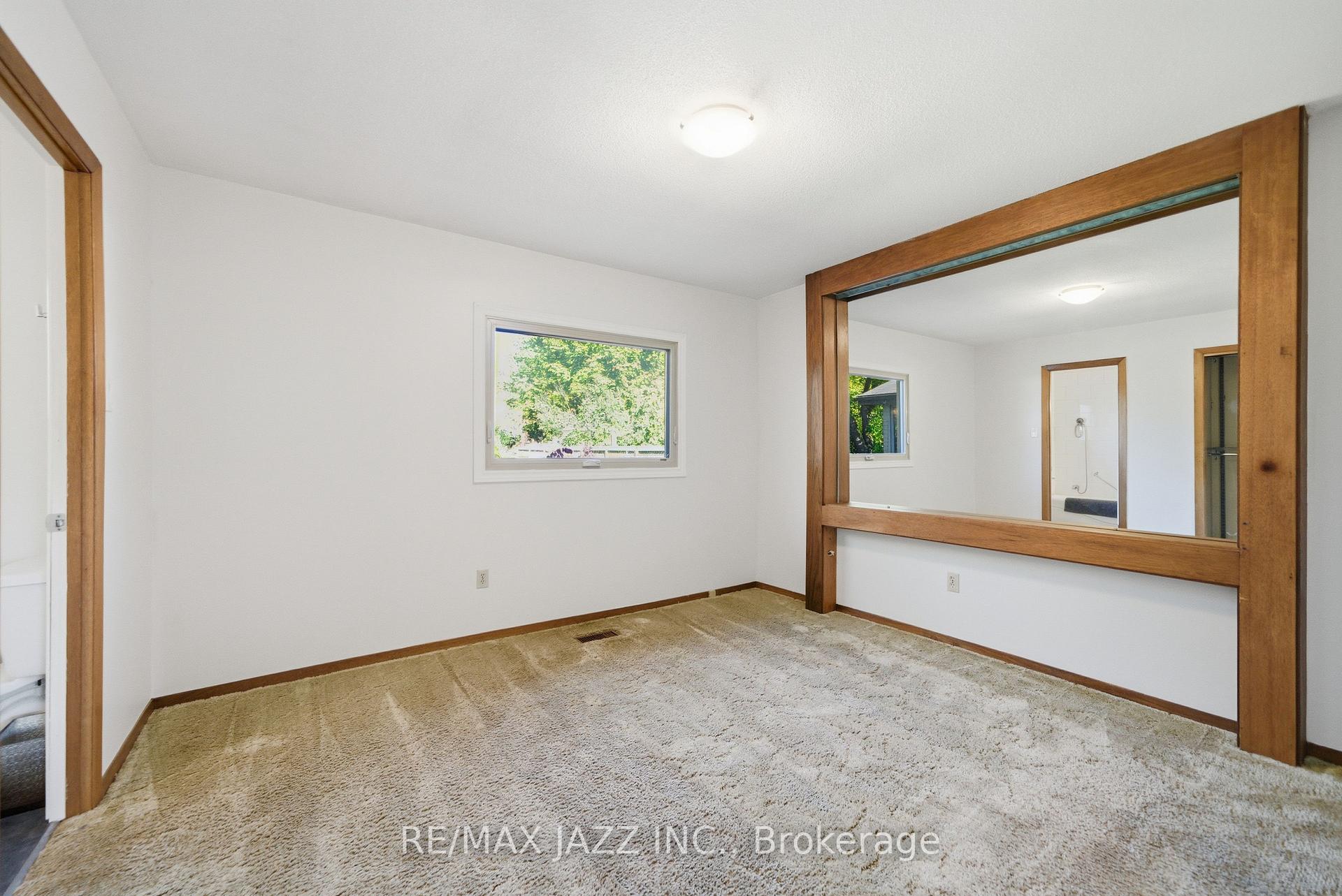 Photo 15 of 1708 Redwood Drive, Peterborough, Monaghan Ward 2 — HOMEH
