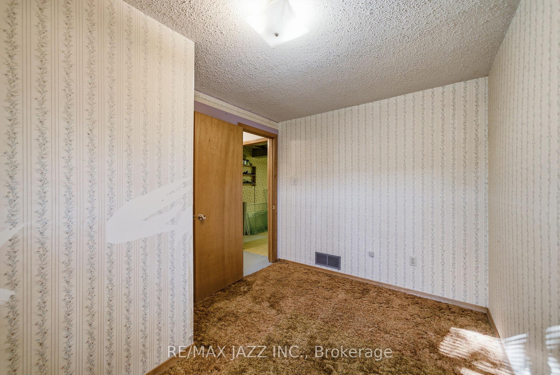 Photo 29 of 1708 Redwood Drive, Peterborough, Monaghan Ward 2 — HOMEH