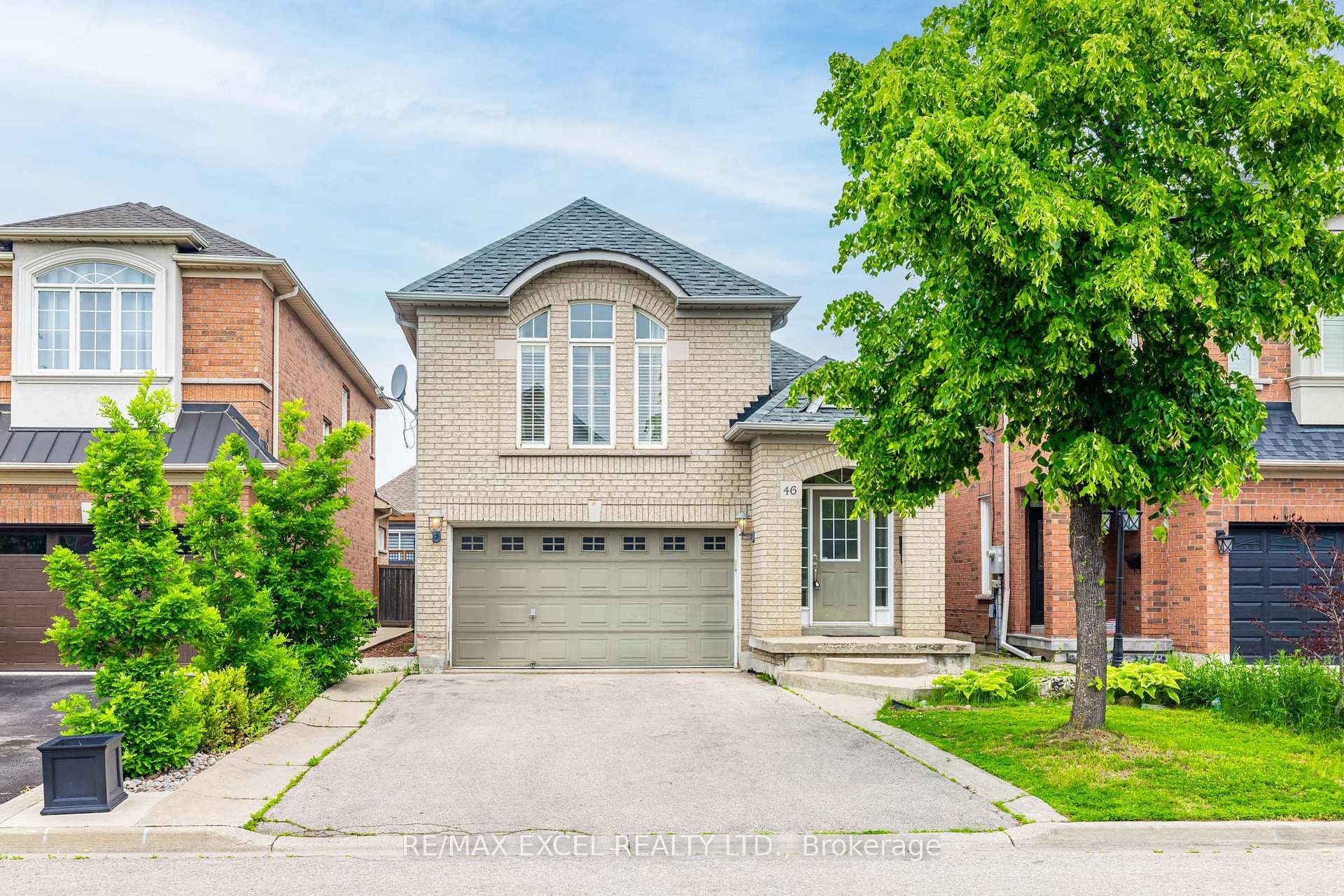 Photo 1 of 46 Guery Crescent, Vaughan, East Woodbridge — HOMEH