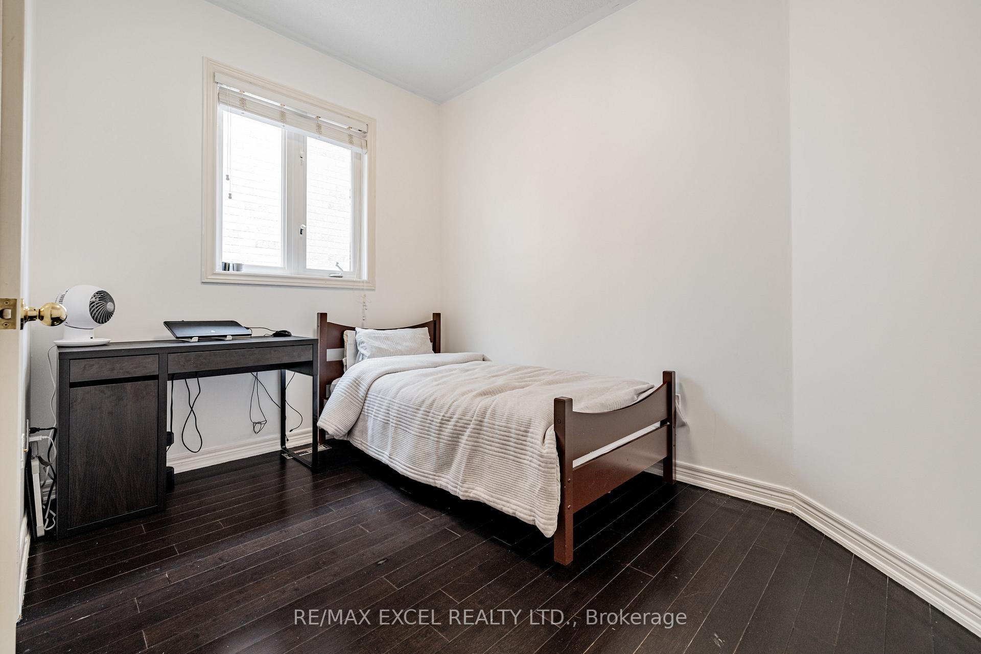 Photo 16 of 46 Guery Crescent, Vaughan, East Woodbridge — HOMEH
