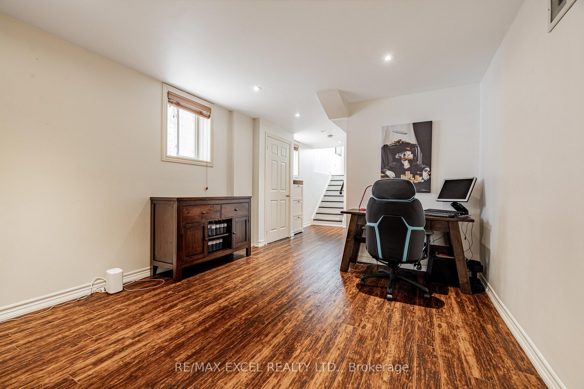 Photo 19 of 46 Guery Crescent, Vaughan, East Woodbridge — HOMEH