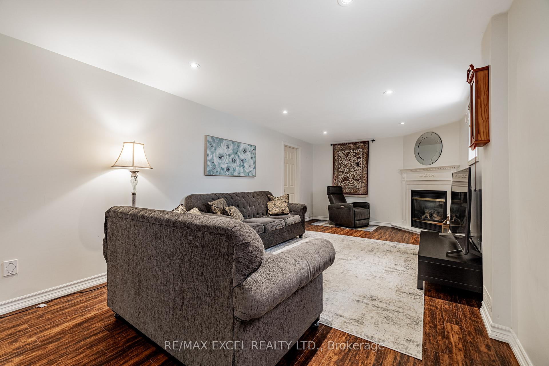 Photo 20 of 46 Guery Crescent, Vaughan, East Woodbridge — HOMEH