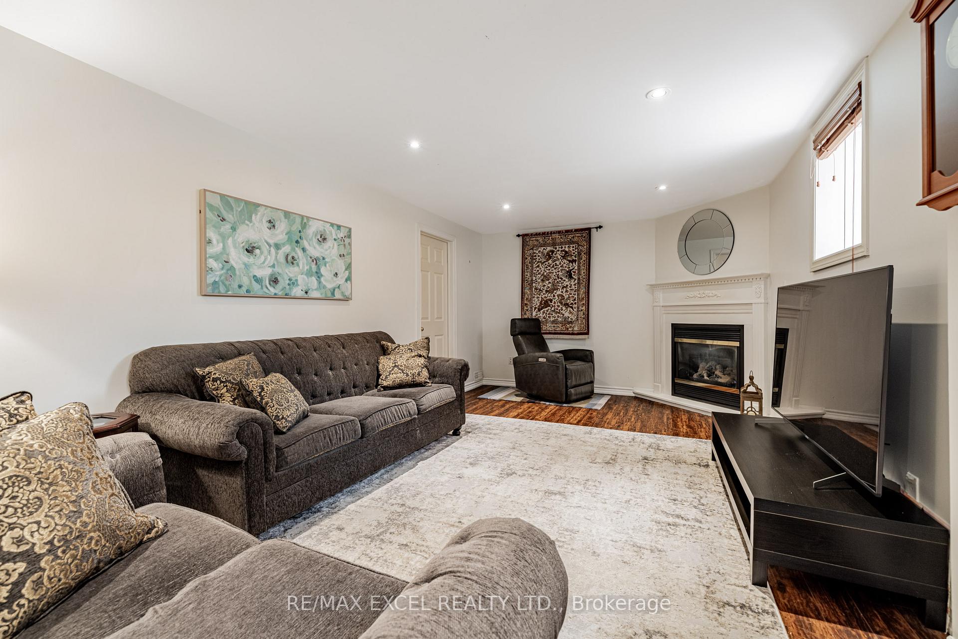 Photo 21 of 46 Guery Crescent, Vaughan, East Woodbridge — HOMEH