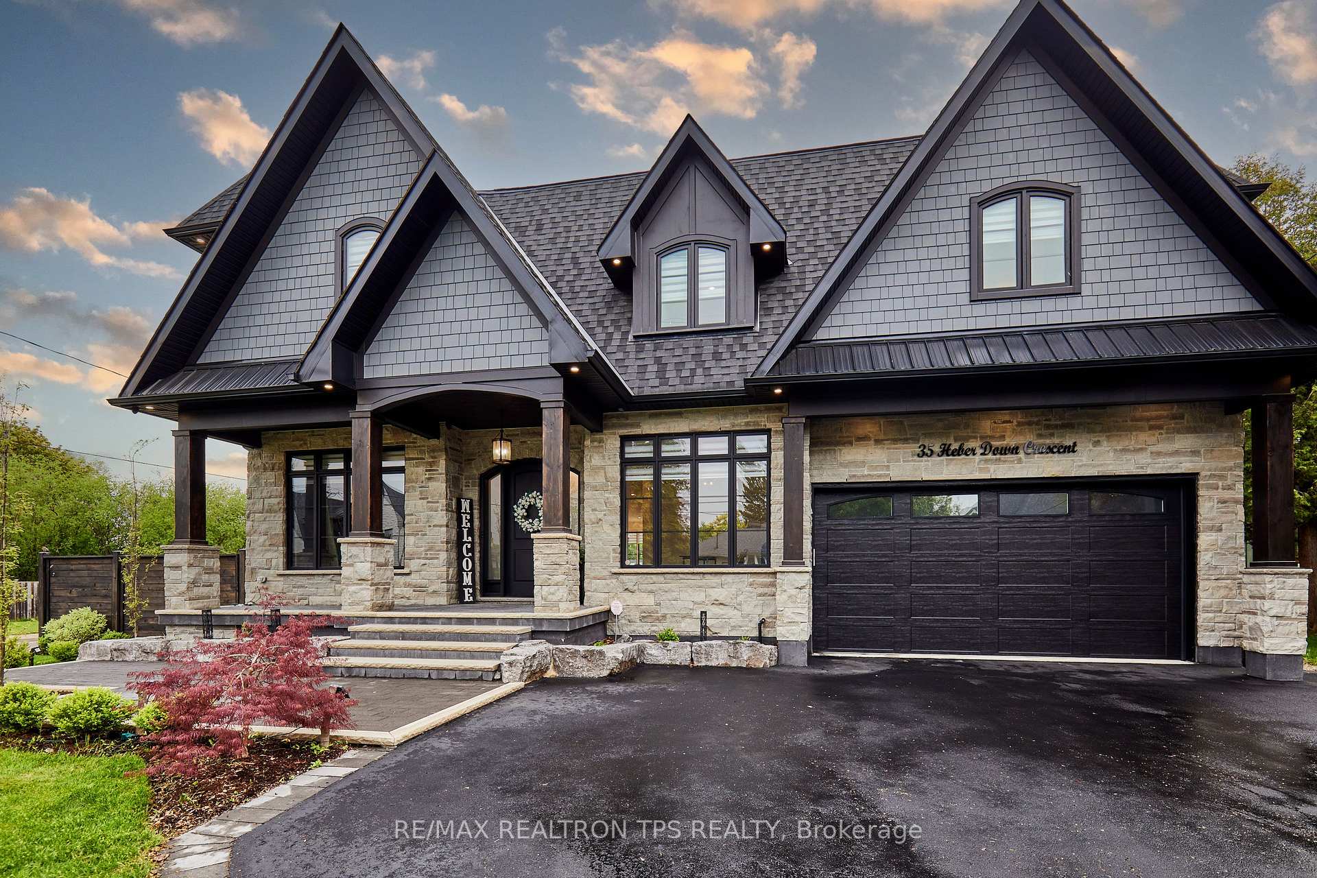 Photo 2 of 35 Heber Down Crescent, Whitby, Brooklin — HOMEH