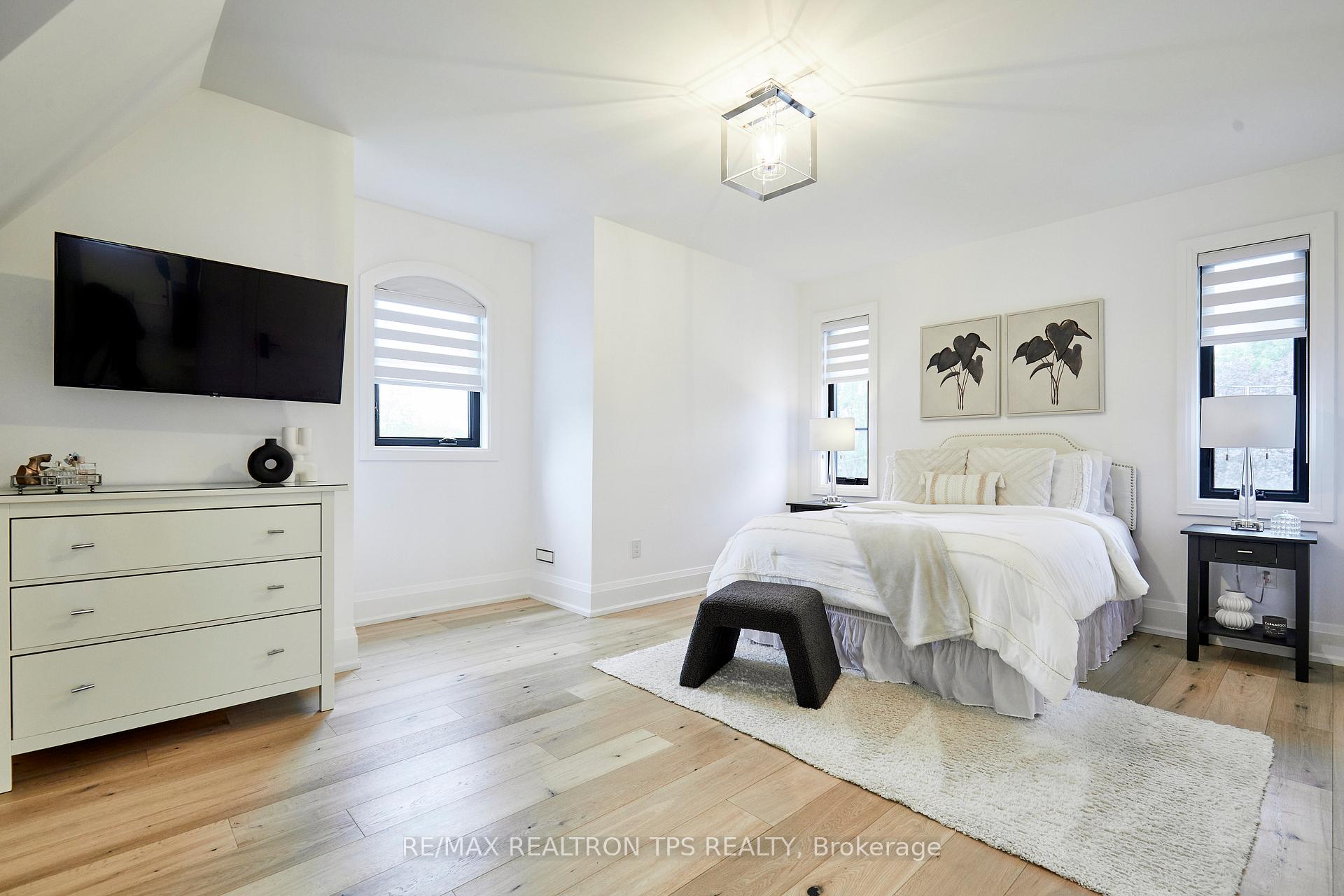 Photo 31 of 35 Heber Down Crescent, Whitby, Brooklin — HOMEH