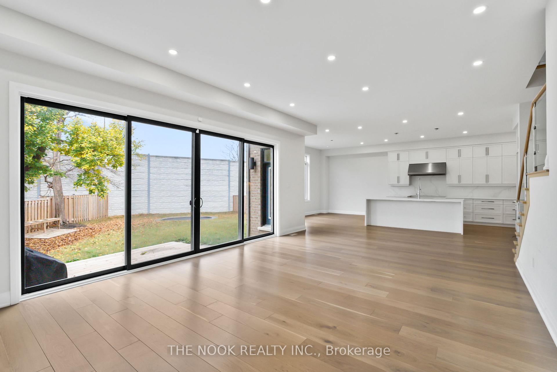 Photo 11 of 396 Frontier Court, Pickering, Rosebank — HOMEH