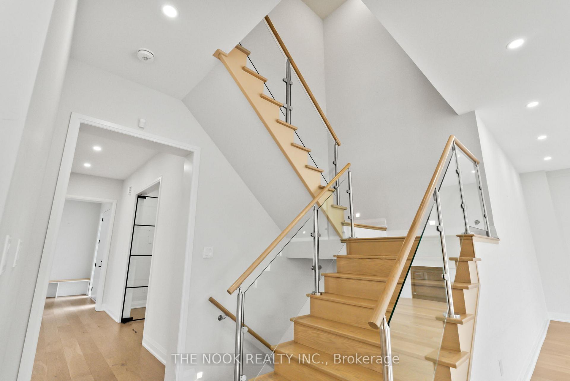 Photo 18 of 396 Frontier Court, Pickering, Rosebank — HOMEH