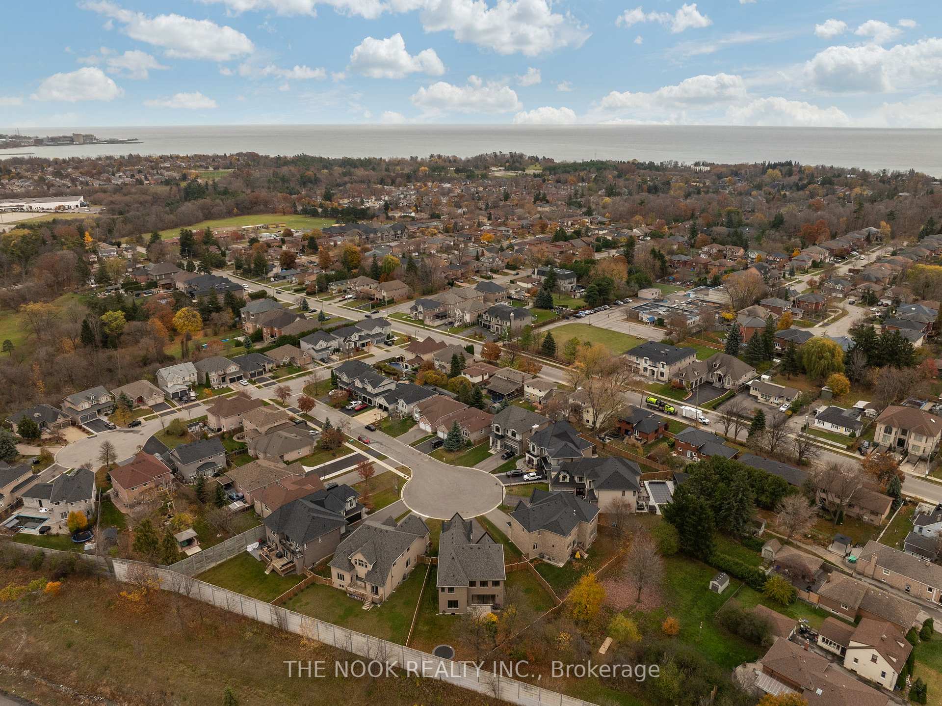 Photo 40 of 396 Frontier Court, Pickering, Rosebank — HOMEH