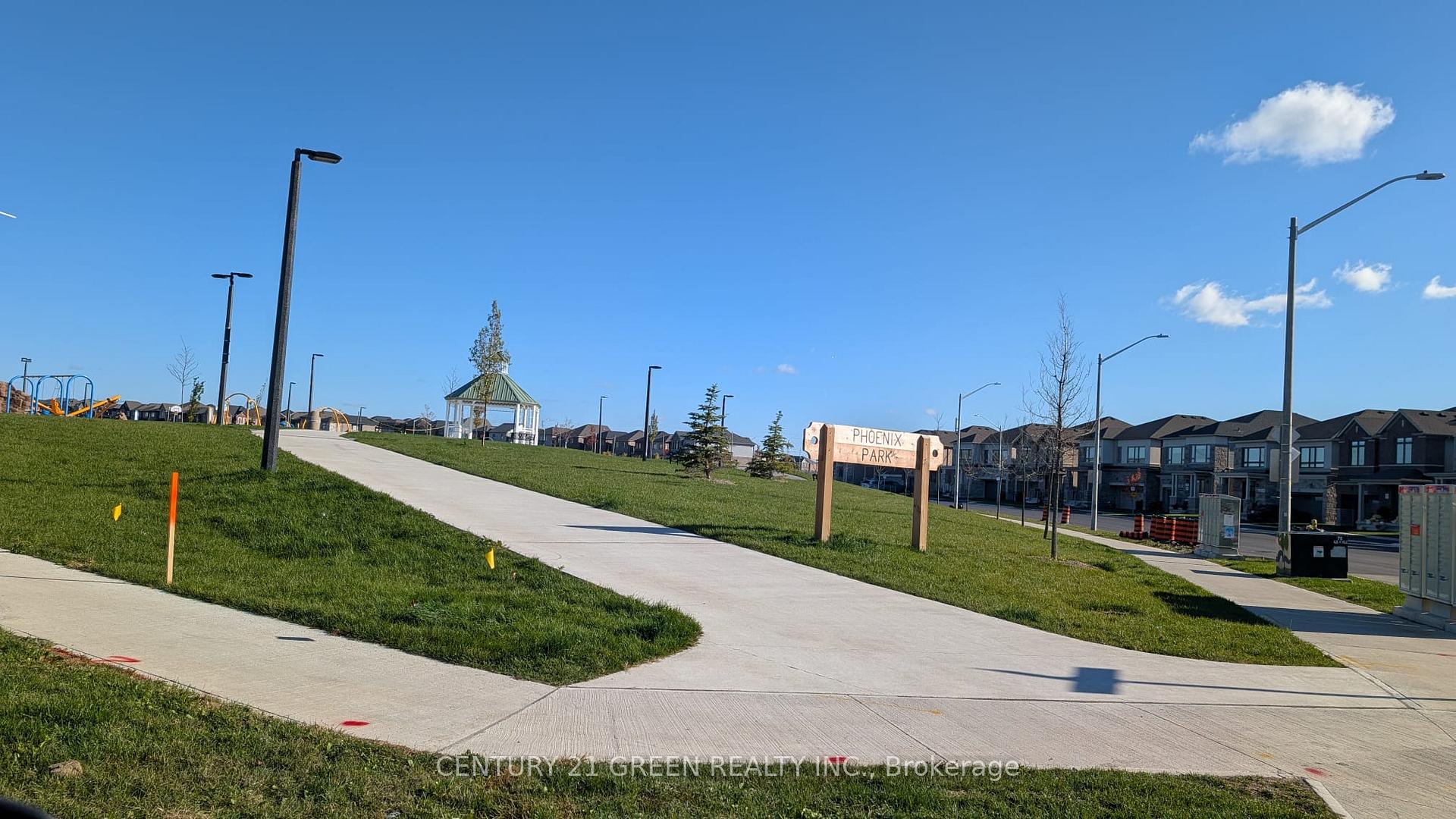 Photo 5 of 57 Phoenix Boulevard, Barrie, Rural Barrie Southeast — HOMEH