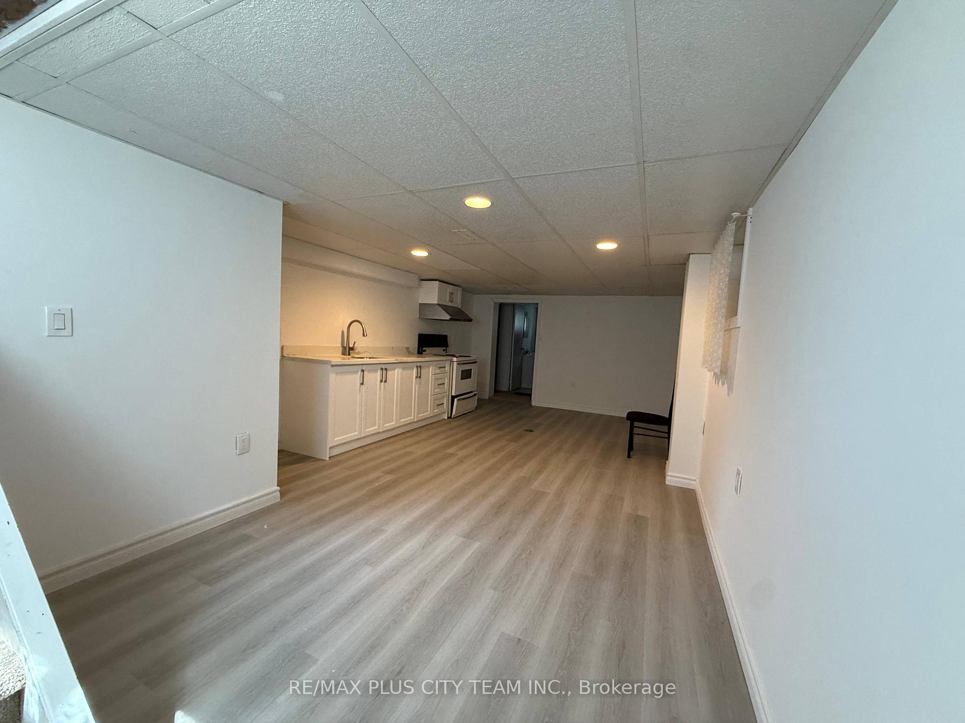 Photo 30 of 33 Windsor Drive, Ajax, Central West — HOMEH