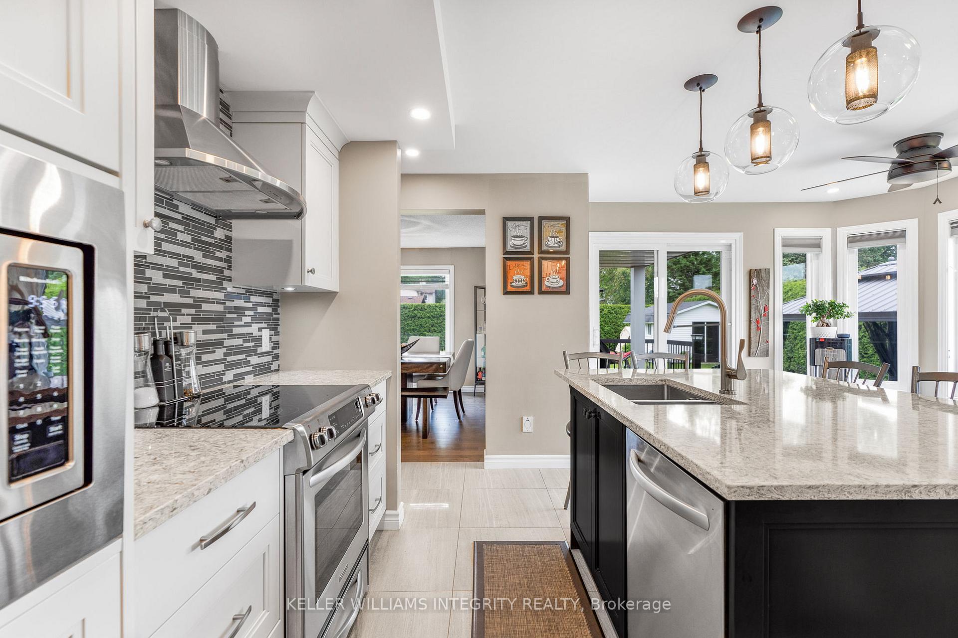 Photo 6 of 3330 August Street, Ottawa, Navan — HOMEH