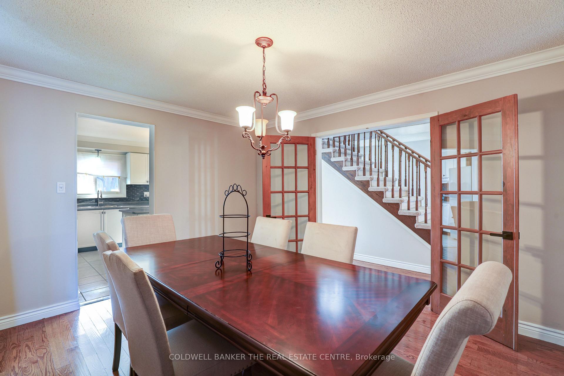 Photo 12 of 526 Gardenview Square, Pickering, Amberlea — HOMEH