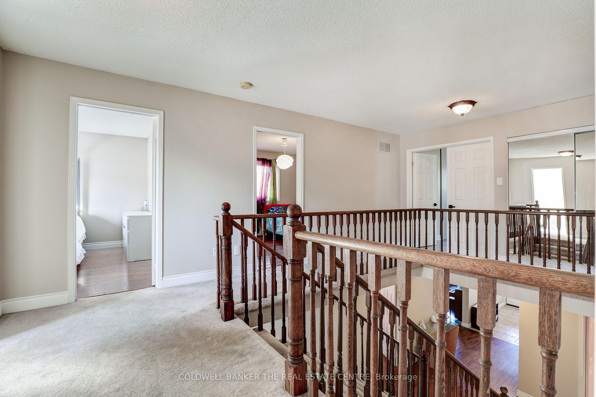 Photo 19 of 526 Gardenview Square, Pickering, Amberlea — HOMEH