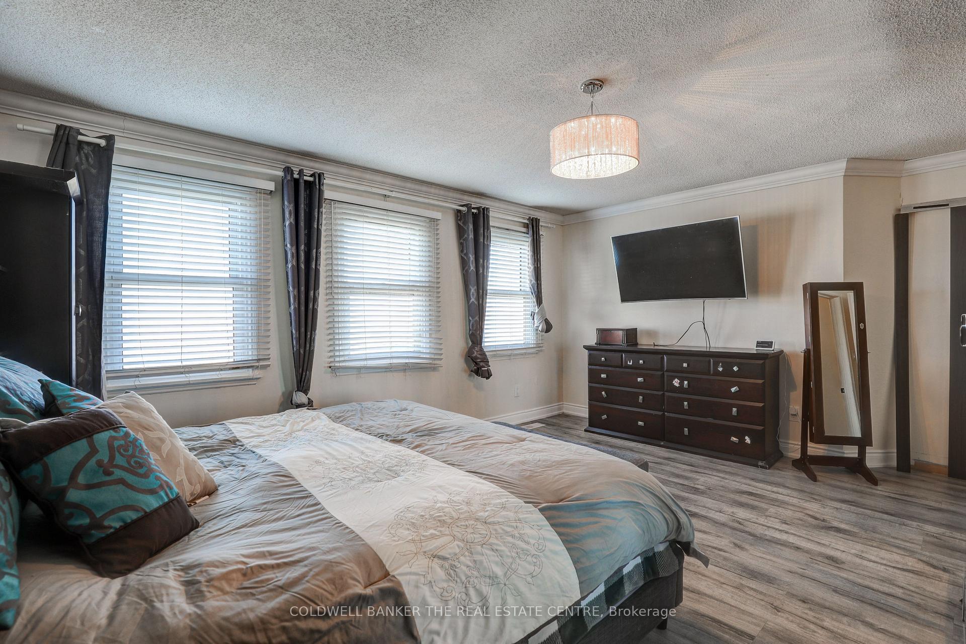Photo 20 of 526 Gardenview Square, Pickering, Amberlea — HOMEH