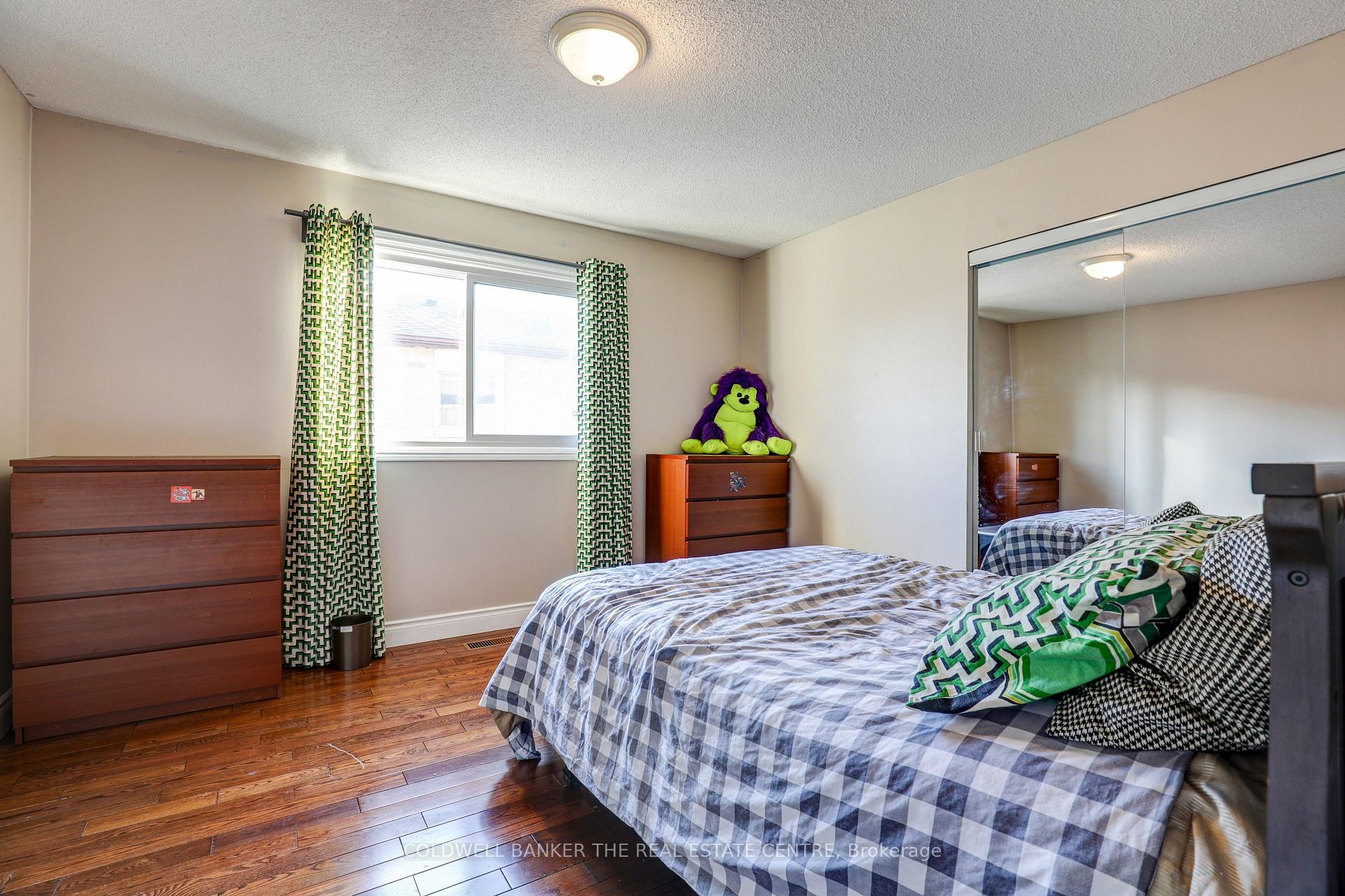 Photo 26 of 526 Gardenview Square, Pickering, Amberlea — HOMEH